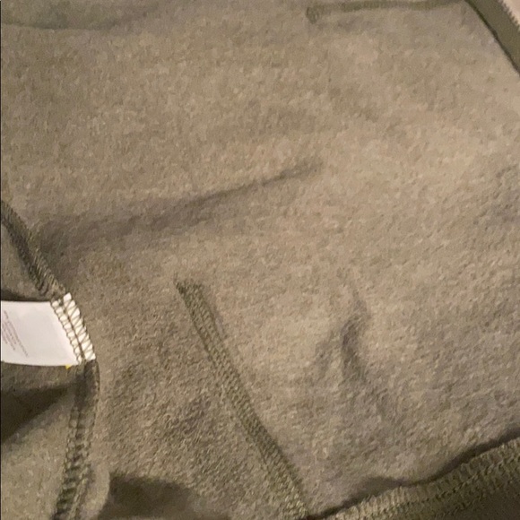 Victoria Secret Heart Hoodie - Picture 10 of 11